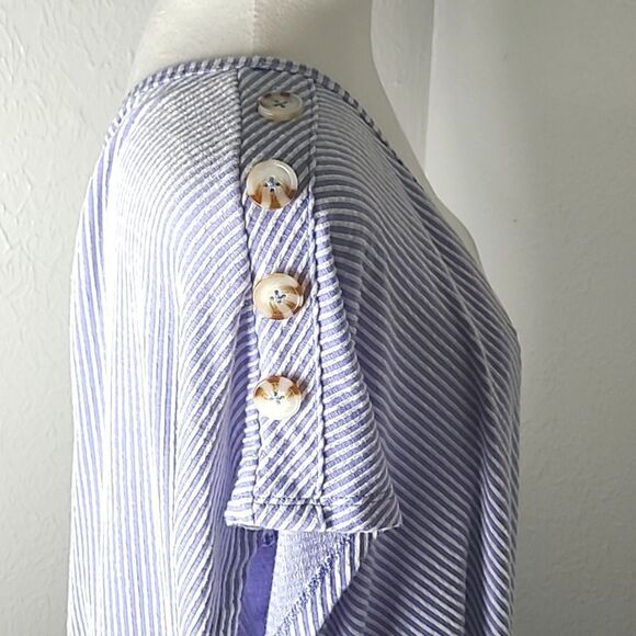 French Laundry Blue & White Pinstripe Top Buttons on Shoulders & Ruching… - Picture 6 of 8